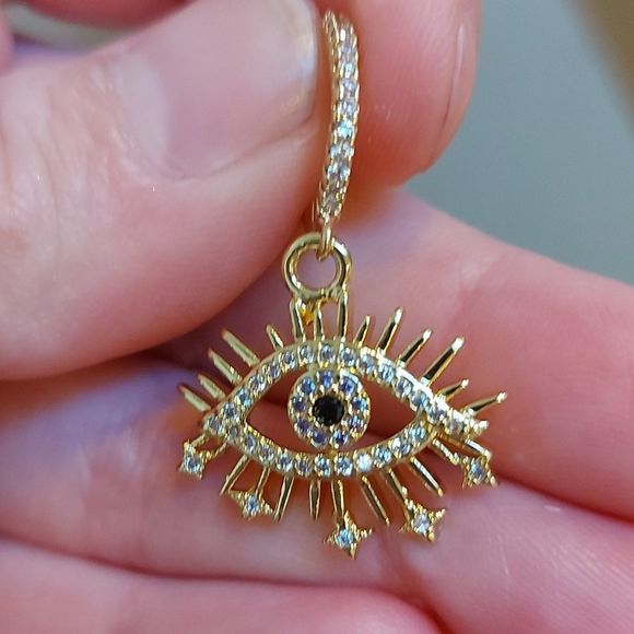 Mandala "Evil eye" warding earrings - Picture 3 of 3